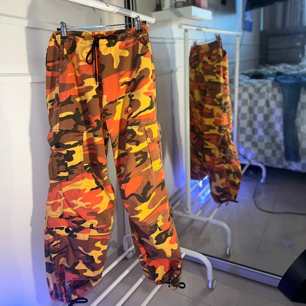 Rothco Paratrooper Cargo Pants Womens Small 36x32 Orange Camo Fatigues Cinch
